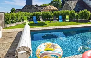 Lovely Home In Canihuel With Heated Swimming Pool - 2