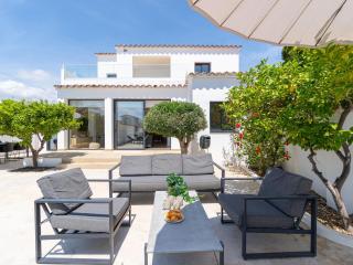 Villa de Lujo con Piscina Privada y Aparcamiento en Empuriabrava - HISP-288-67 - 1