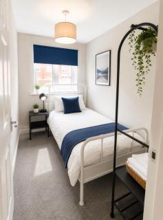 Cozy Morden Hilltop Guest house - 2