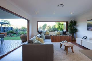 Green House - 9