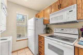 Emerald Bay Escape with Sunroom - 2