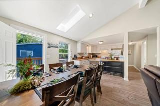 Catch & Relax Pet-Friendly Hot Tub Retreat - 0