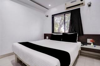 Super Hotel O Shri Saibaba Sansthan Temple Shirdi Formerly Kalpadeep Inn - 3