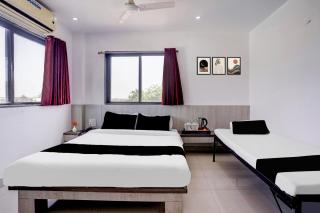 Super Hotel O Shri Saibaba Sansthan Temple Shirdi Formerly Kalpadeep Inn - 2