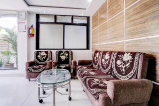 Super Hotel O Shri Saibaba Sansthan Temple Shirdi Formerly Kalpadeep Inn - 6
