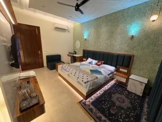 Awesome HomeStay - 9