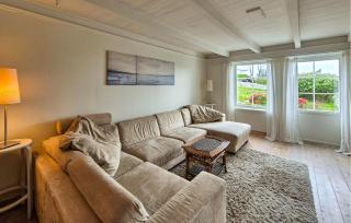 4 Bedroom Beautiful Home In Rong - 6