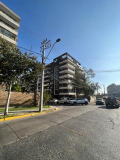 Exclusivo y Comodo departamento en Av las Condes - 1