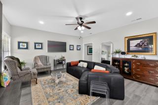 Central Frisco - Family Getaway home - 5