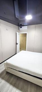 Cheap Hotel in Center - 7