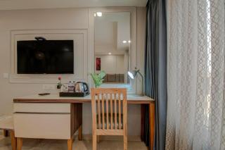 Iris Park Hotel New Delhi - 1