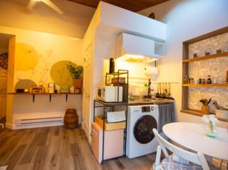 Cozy & Fully-Equipped Thai Style Guest Suite with Skylight and Private Entrance - 6