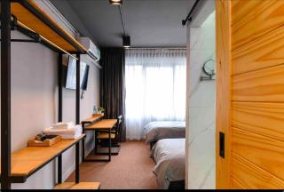 Copper - Private Room, City Center, MRT, Wi-Fi, A2 - 4