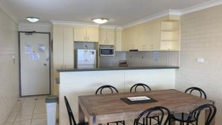 Alinga Unit 5 - Caloundra - 1