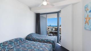 Centrepoint Unit 27 - 6
