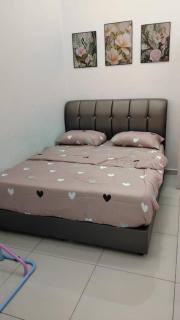 Cik mawar homestay - 1