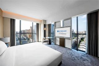 Wyndham Leshan Downtown - 4