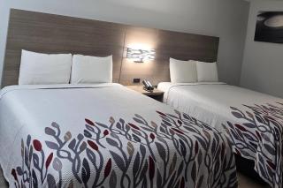 Days Inn by Wyndham Camden AR - 6