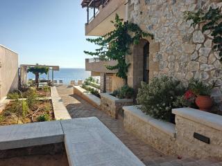 Dimitra's Studios - 1