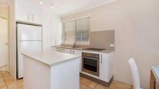 Kookaburra Court Unit 6 - 2