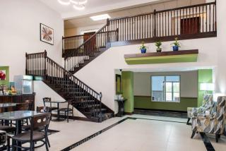 Quality Inn & Suites Anderson I-69 - 6