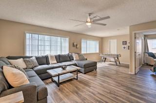 Family Fun House with Hot Tub, Grill and Games - 9