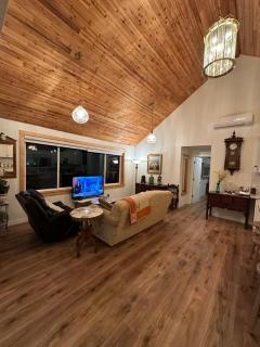 A beautiful 2bed and 2bath villa near beach - 3