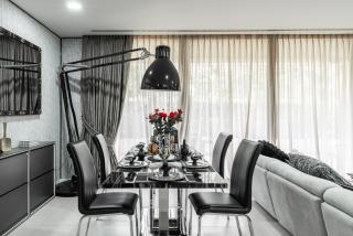 Spacious 2BDR Garden View Apartment by Villacarte - 5