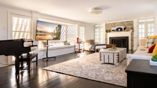 6BR Easton House with Pool, Hot Tub & Big Yard - 9