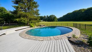6BR Easton House with Pool, Hot Tub & Big Yard - 3