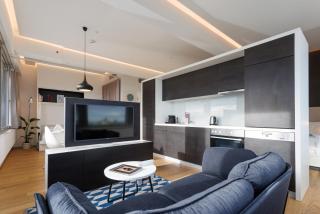 Skyline View Loft - 8