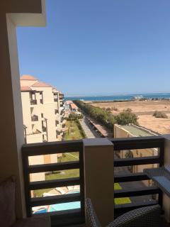 Hurghada Beachfront Sea View Promenade Suite Gravity - 6