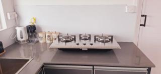 Gracious Haven - Fully Equipped Rooftop with private terrace house in Saint-Pierre, Moka - 2