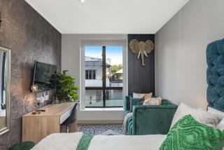 Your Rosebank HQ - Chic Studio - Steps from Gautrain - 4