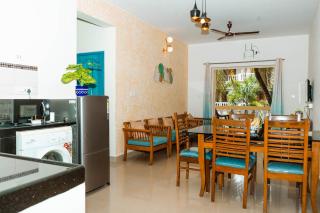 Seashore Serenity 2BHK S650m Stroll Varca Beach - 4