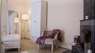 Cozy city studio near the beach, free parking, self check in - 1