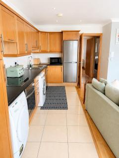 Modern 2 Bed Apartment in Galway City with Incredible Views Sleeps 4 - 4