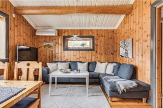 Cabin with private sauna and grill hut - 6