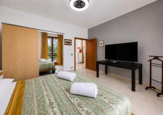 Casa Lisi - Moderno Appartamento con Parcheggio Privato - 1