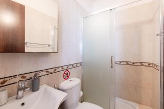 Apollo 2-BR Apt in Larnaca - 8