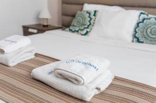 Apollo 2-BR Apt in Larnaca - 5