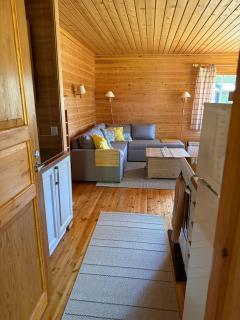 Cottage Venehuoneenranta by river Tornio - 8
