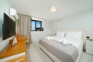 Elysian Seaside Suite - 6