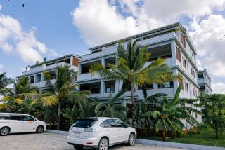 Castle Residence by Aura Space - 6