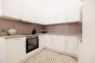 Designer Apartment - 10 min City Center - U3 Metro - 1