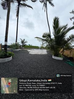 Mannath lands end Beach house - 6