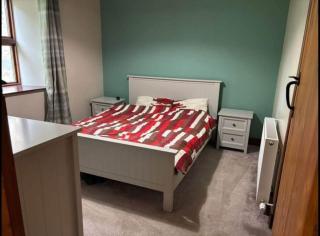 Countryside retreat with kennels & dog out house - 1