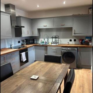 Countryside retreat with kennels & dog out house - 7