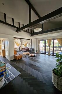 Newly Built Family Villa with a Hot Tub - 5