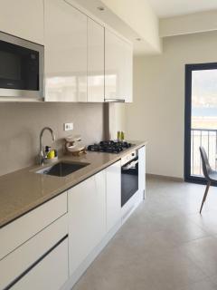 Bright 2 bdr apt seaview - 2 min from beach - LCGR - 7